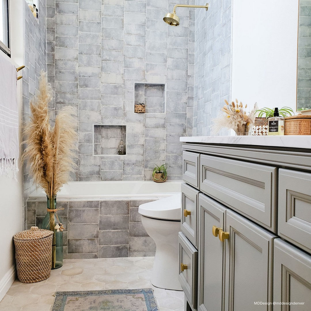 Bedrosians Vivace 4" x 9" Pressed Porcelain Gloss Field Tile