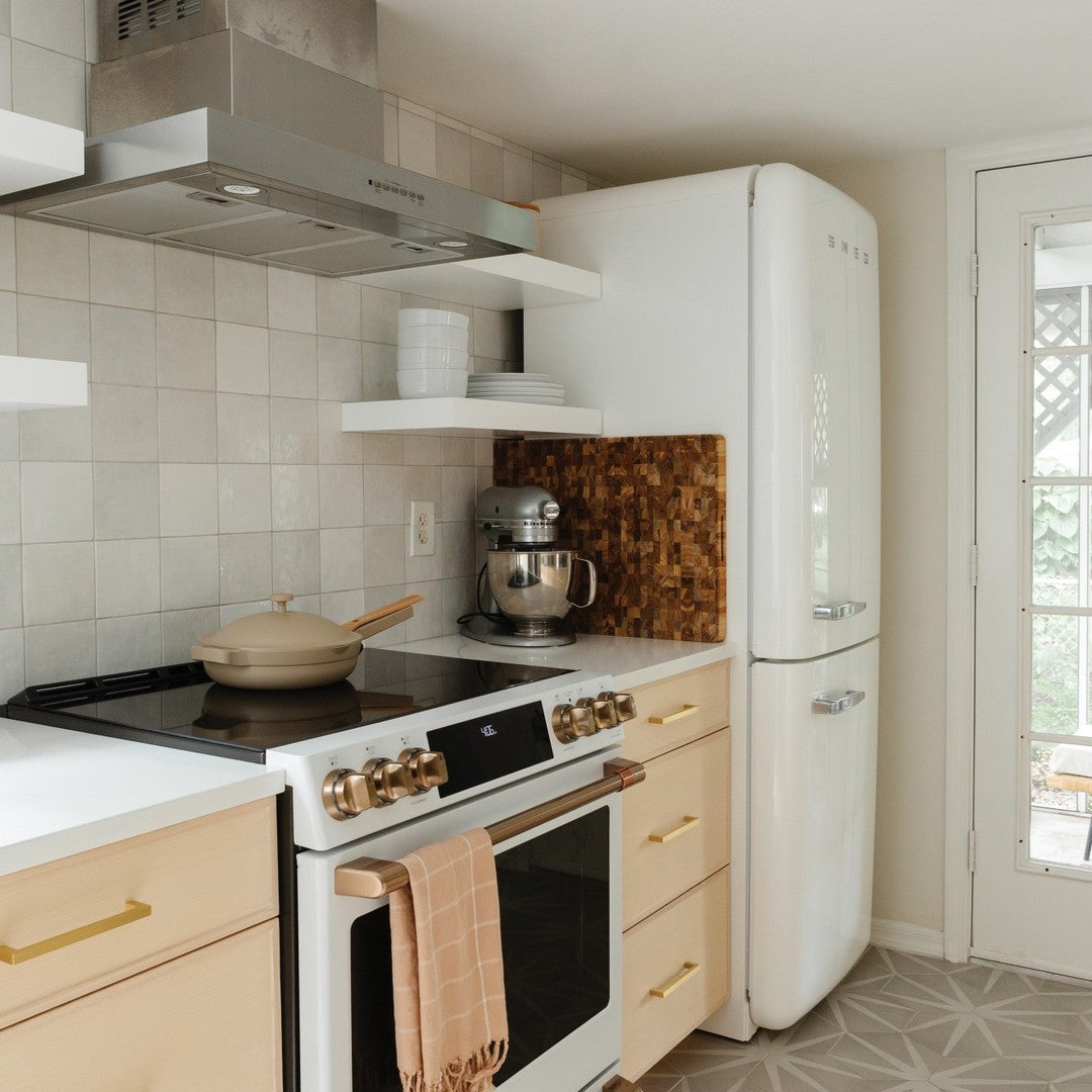 Bedrosians Cloe 5" x 5" Ceramic Wall Tile