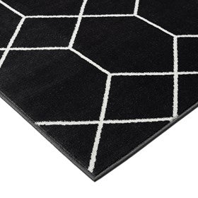 Averie Trellis Geometric Woven Area Rug